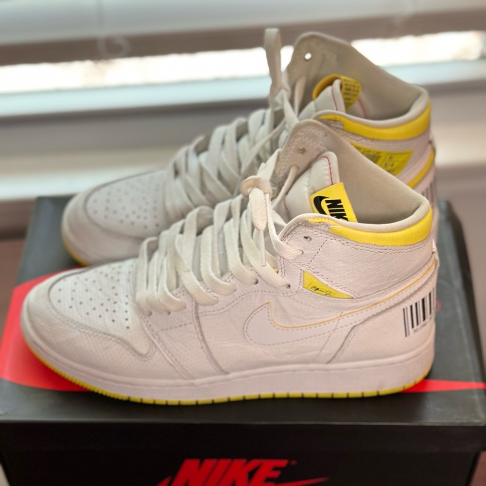 Air Jordan 1 Retro High OG GS 575441-170 White/Dynamic Yellow-